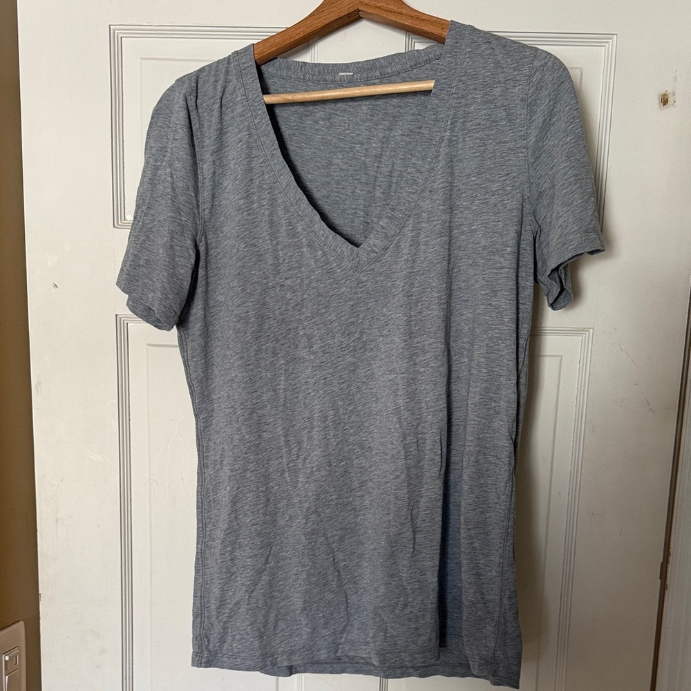 Lululemon Heather Gray V-Neck Women's Top